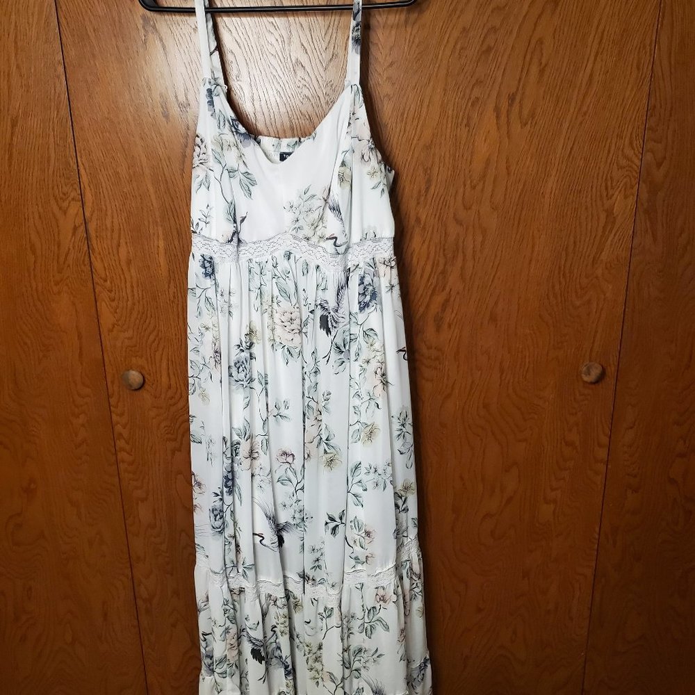 Torrid Runway Collection Ivory Floral Tiered Chiffon Maxi Dress